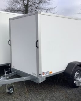 Remolque para furgoneta SARIS DV135 con una capacidad de carga de 1350 kg – Espacioso y robusto